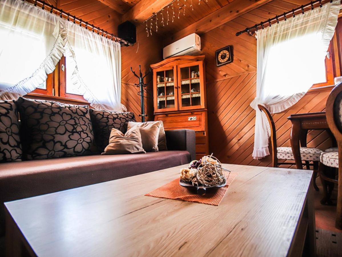 Home Eden Dobrenica بيهاتش المظهر الخارجي الصورة